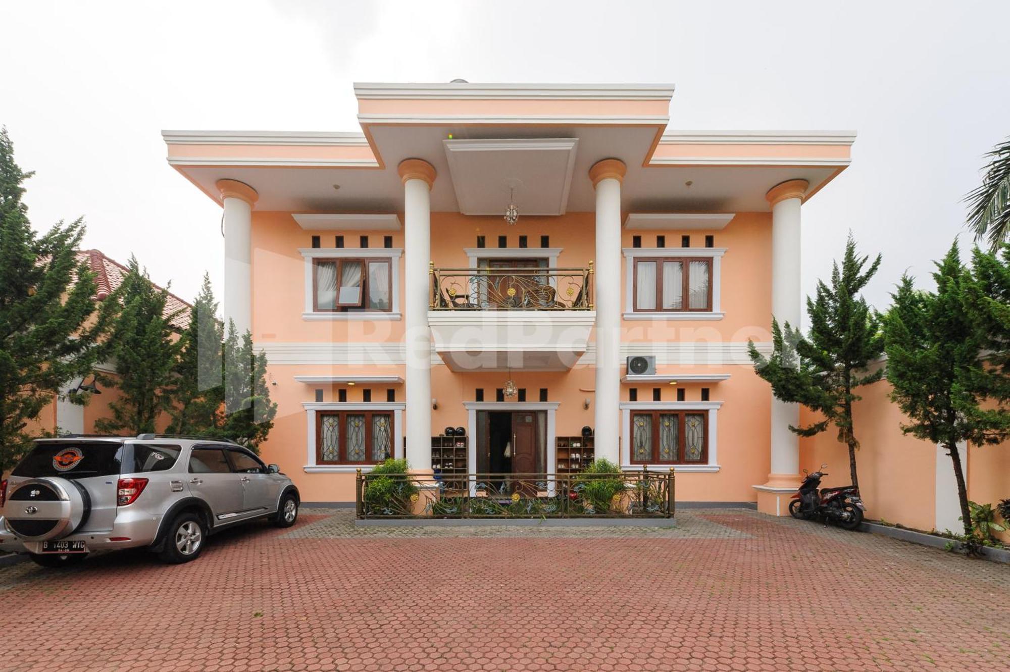 Pondok Cimanggu Syariah Mitra Reddoorz Bogor Exterior photo